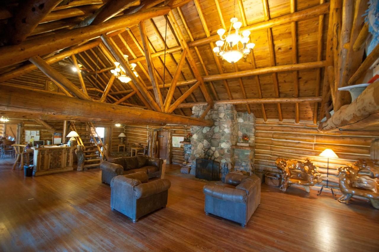 Snowy Mountain Lodge Centennial Екстериор снимка