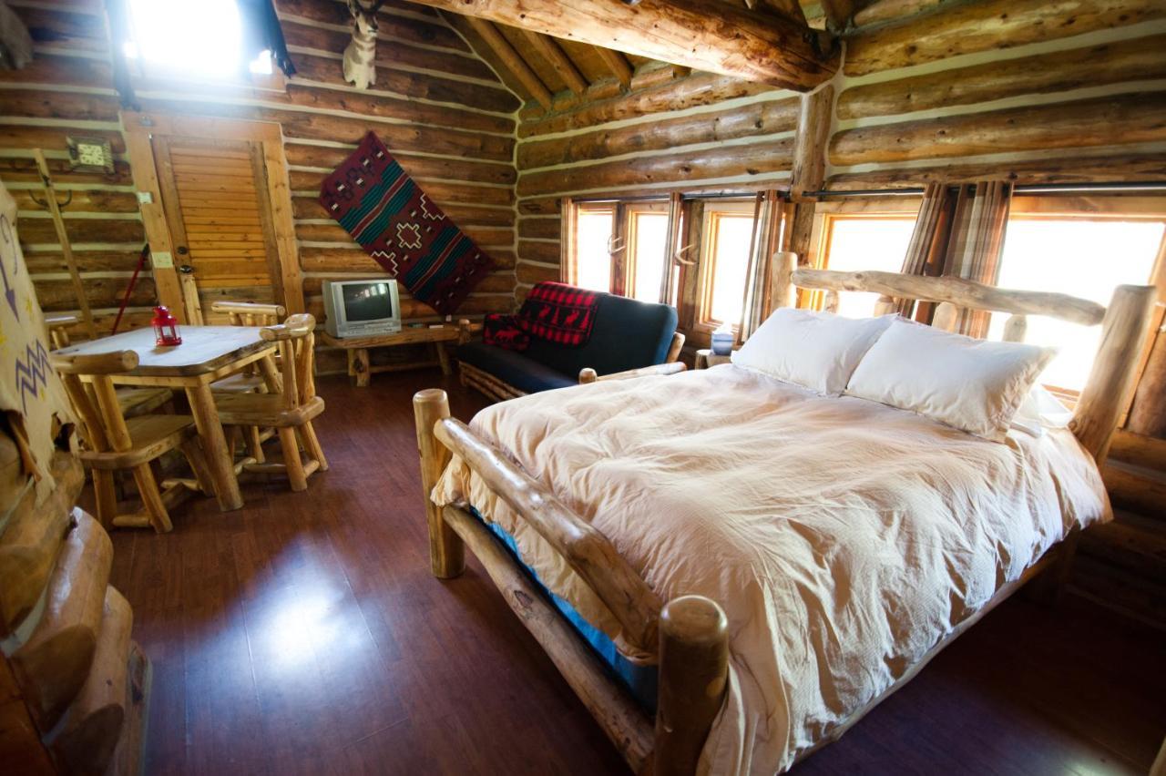 Snowy Mountain Lodge Centennial Екстериор снимка